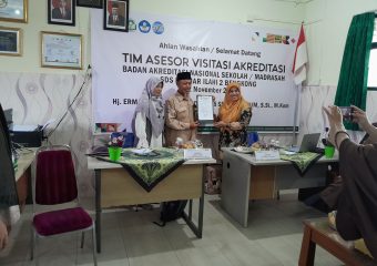 Penyambutan Tim Asesor Visitasi Akreditasi